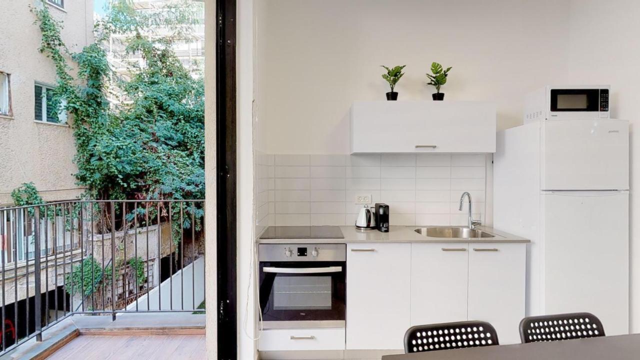 Comfortable Apartment With Balcony By Holyguest Tel Aviv Luaran gambar