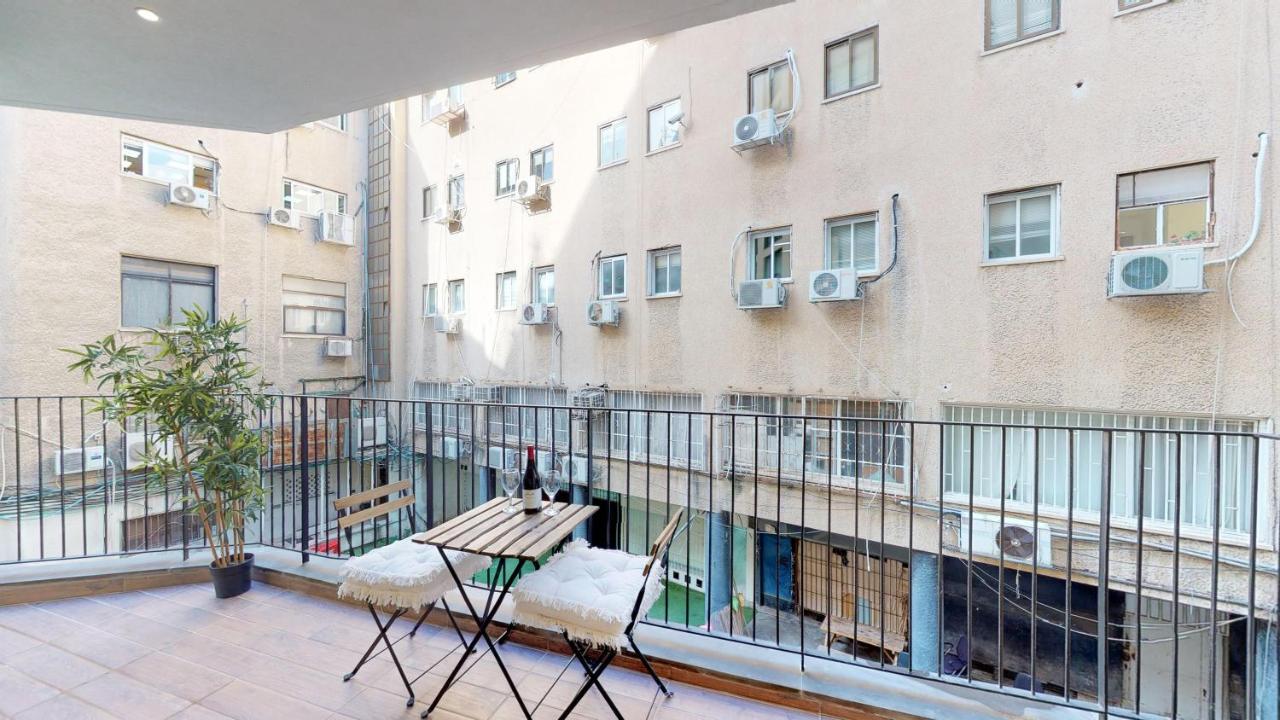 Comfortable Apartment With Balcony By Holyguest Tel Aviv Luaran gambar